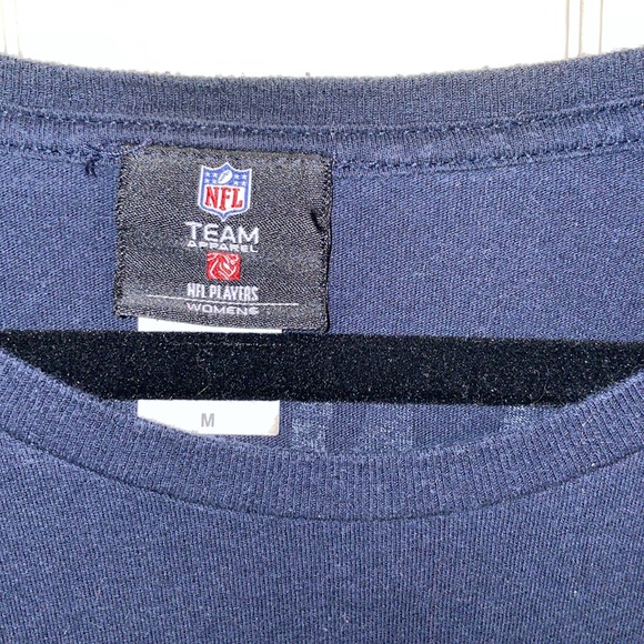 Bronco's Manning T-shirt - Picture 2 of 3